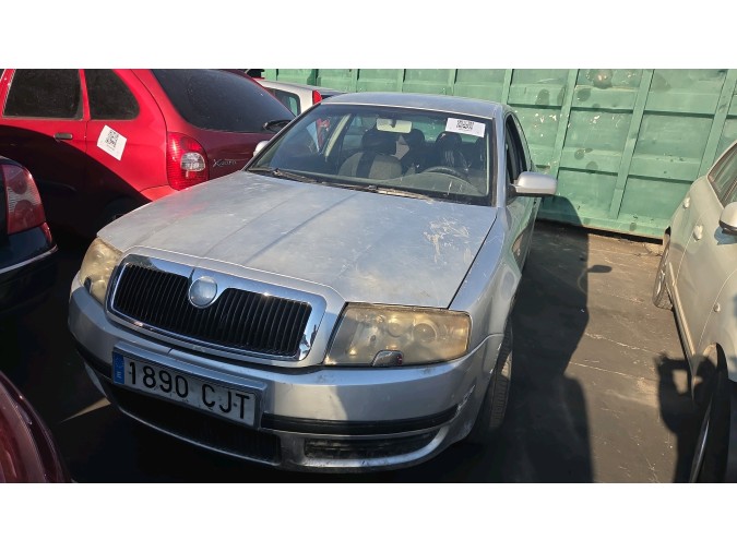 FARO DELANTERO DERECHO SKODA SUPERB 2003