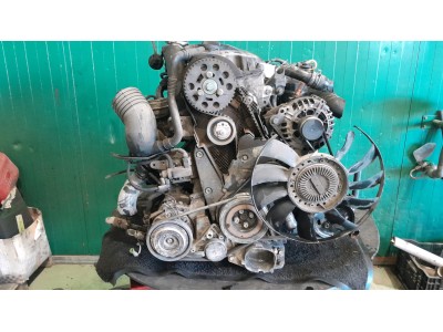 Motor SKODA SUPERB 2003