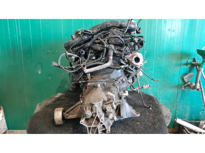 Motor SKODA SUPERB 2003