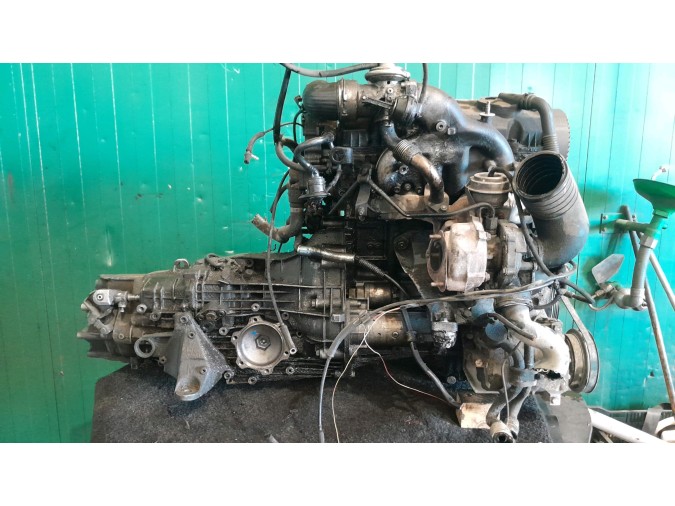 Motor SKODA SUPERB 2003
