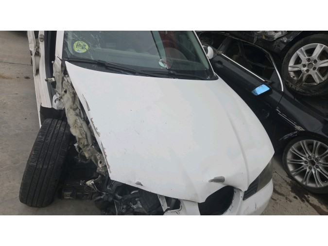 MANDO ELEVALUNAS DELANTERO IZQUIERDO SEAT IBIZA 2009