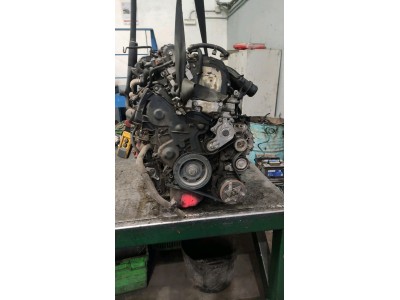 CAJA CAMBIOS  5008 2016