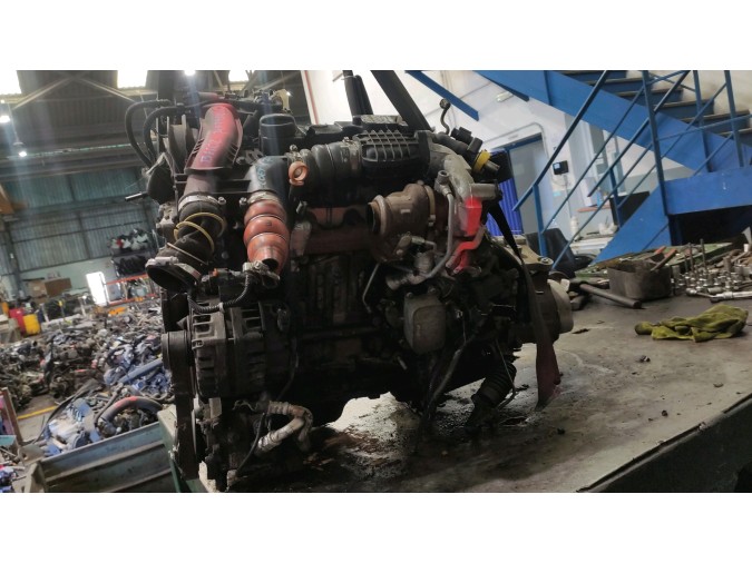 Motor  208 2017