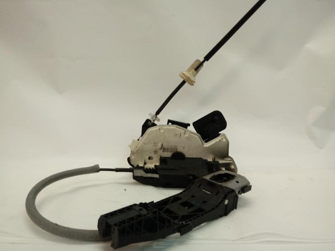 CERRADURA PUERTA DELANTERA IZQUIERDA VOLKSWAGEN GOLF 2012