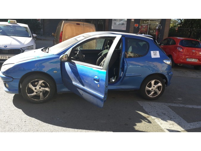 ELEVALUNAS DELANTERO IZQUIERDO PEUGEOT 206 2004