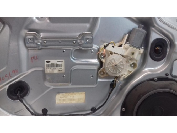 ELEVALUNAS DELANTERO IZQUIERDO FORD FOCUS 2006