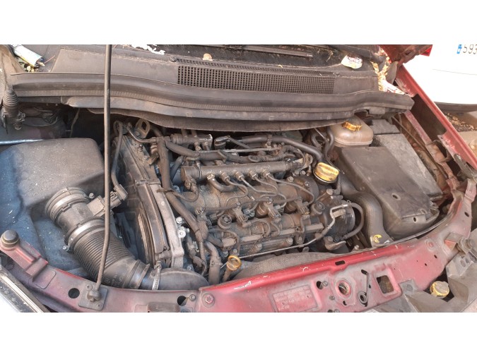 PRETENSOR CINTURÓN DELANTERO DERECHO OPEL ZAFIRA 2006