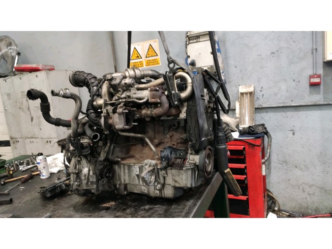 Motor RENAULT MODUS 2006