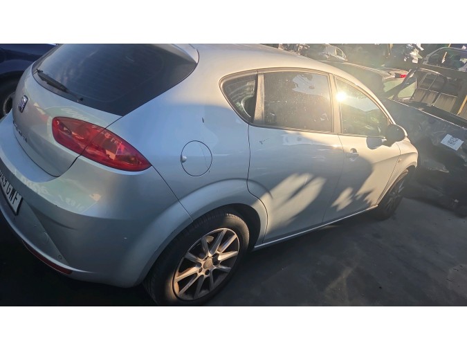 FARO DELANTERO IZQUIERDO SEAT LEON 2010