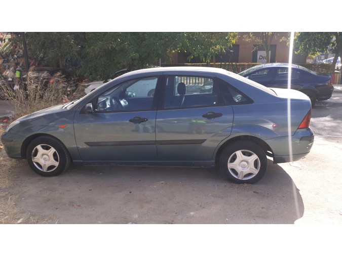 FARO DELANTERO IZQUIERDO FORD FOCUS 2003