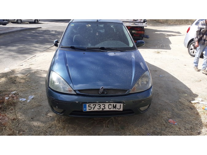 FARO DELANTERO DERECHO FORD FOCUS 2003