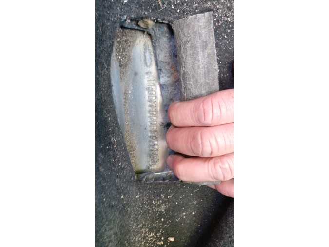 FARO DELANTERO DERECHO FORD FOCUS 2003