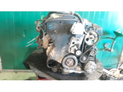 Motor PEUGEOT 406 2001