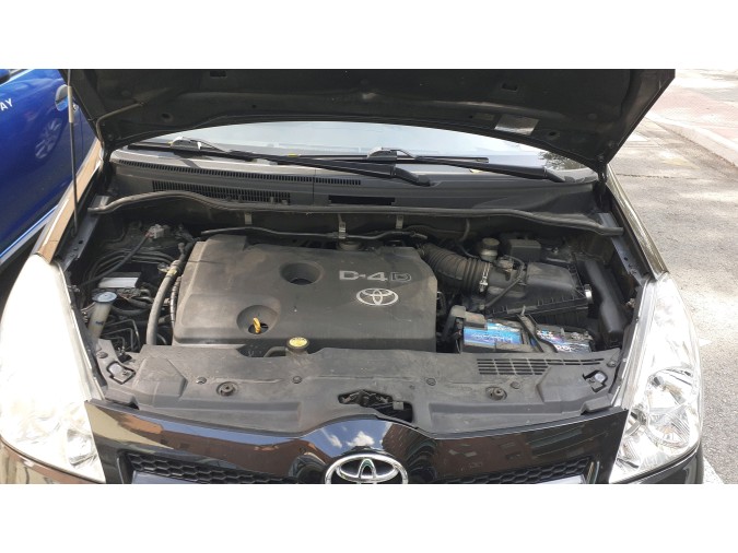FARO DELANTERO DERECHO TOYOTA COROLLA VERSO 2007