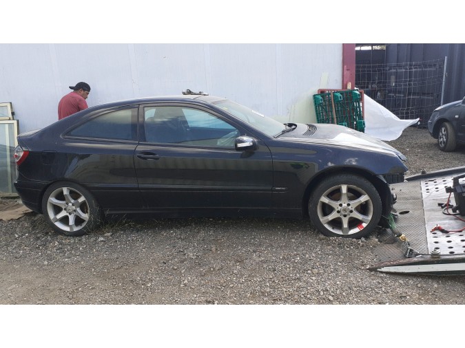 Cerradura guantera MERCEDES C 220 CDI 2005