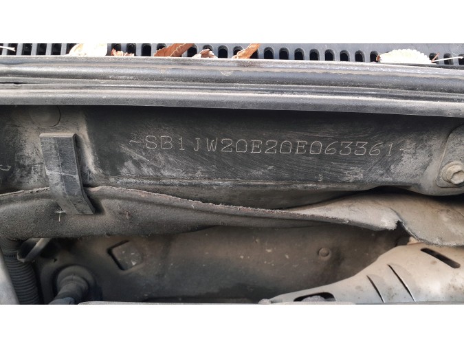 FARO DELANTERO DERECHO TOYOTA COROLLA 2004