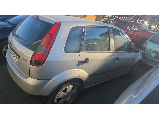 FARO DELANTERO DERECHO FORD FIESTA 2003