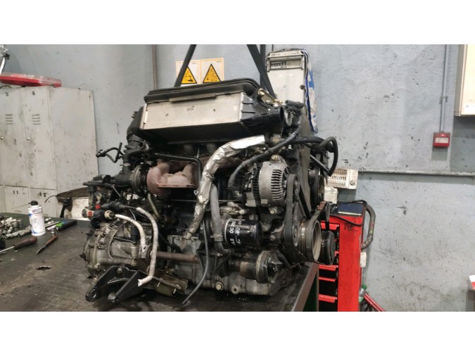 Motor FORD MONDEO 2000