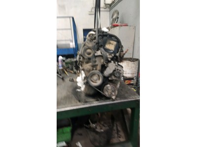 Motor PEUGEOT 207 2006