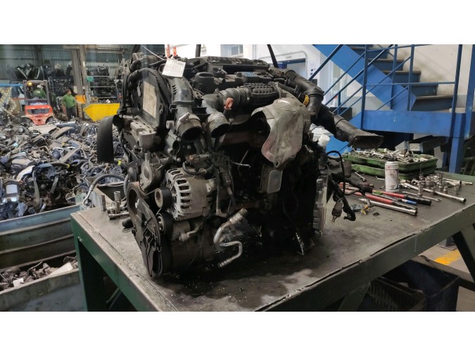 Motor CITROEN C4 2015