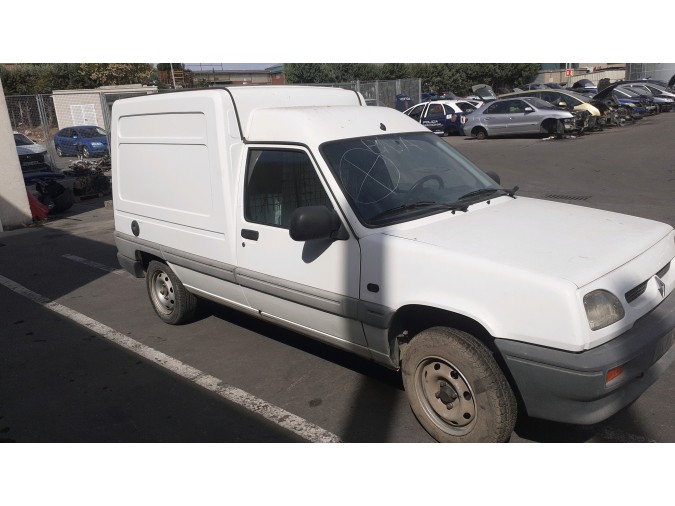 MECANICA TRASERA	 RENAULT EXPRESS 2002