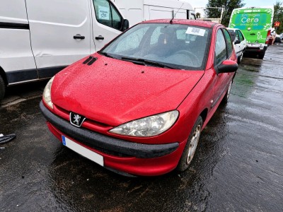 Motor PEUGEOT 206 2003