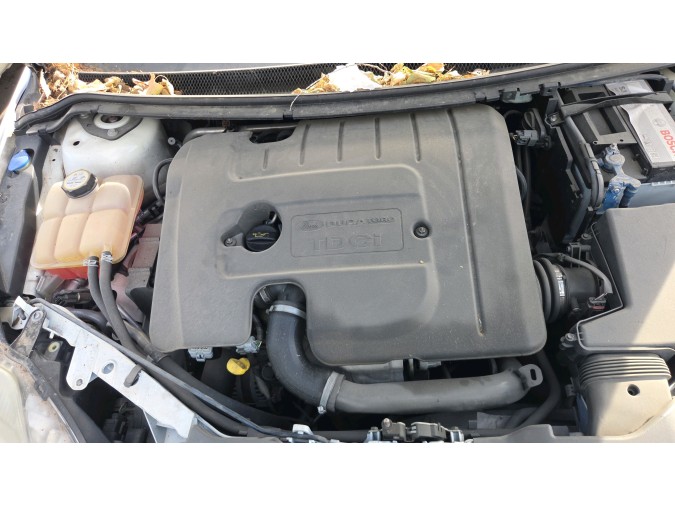 FARO DELANTERO DERECHO FORD FOCUS 2008