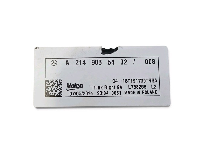 PILOTO TRASERO DERECHO INTERIOR MERCEDES E 300 DE 2024