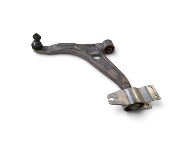 BRAZO SUSPENSION INFERIOR DELANTERO IZQUIERDO MERCEDES CLA 250 E 2024