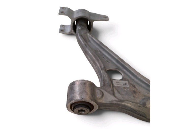 BRAZO SUSPENSION INFERIOR DELANTERO IZQUIERDO MERCEDES CLA 250 E 2024