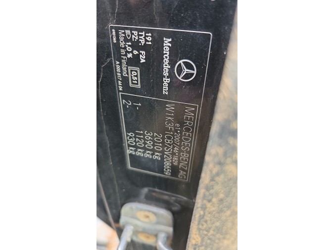 CENTRALITA MOTOR UCE MERCEDES A 200 D 2024