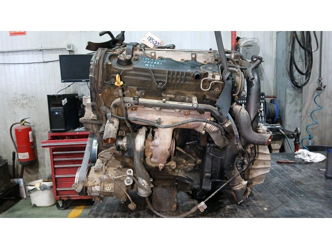 MOTOR CON ACCESORIOS Y CAJA DE CAMBIOS FIAT GRANDE PUNTO 2006