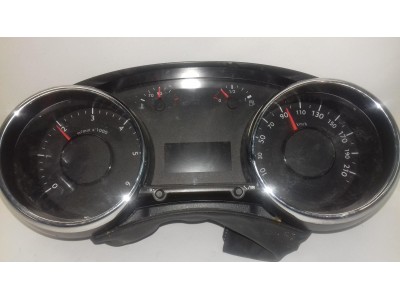 CUADRO INSTRUMENTOS PEUGEOT 5008 2013