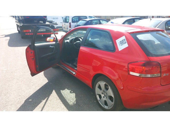 MANDO ELEVALUNAS DELANTERO DERECHO AUDI A3 2007