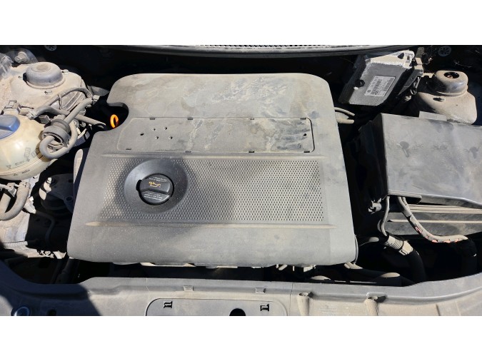 CERRADURA PORTÓN TRASERO VOLKSWAGEN POLO 2003