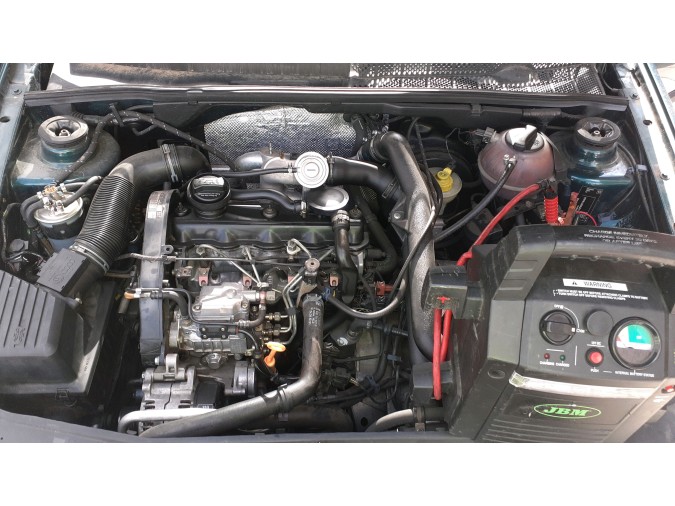 FARO DELANTERO DERECHO VOLKSWAGEN GOLF 1998