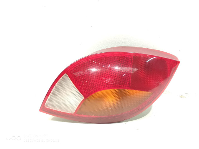 PILOTO TRASERO DERECHO FORD KA 1998