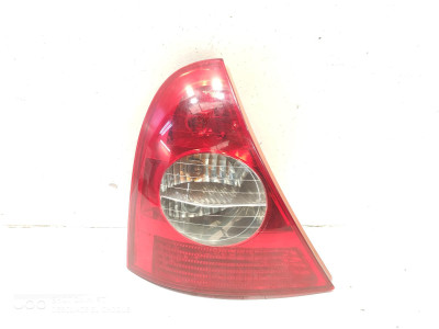 PILOTO TRASERO DERECHO RENAULT CLIO 2004