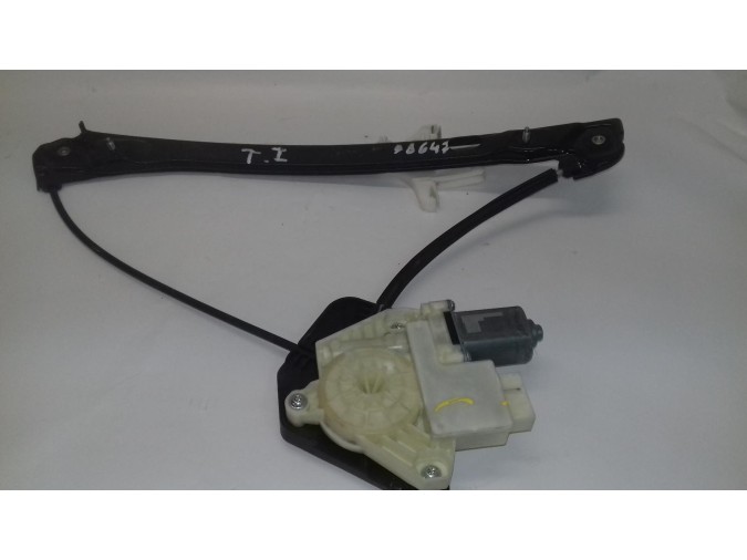ELEVALUNAS TRASERO IZQUIERDO SKODA RAPID 2014