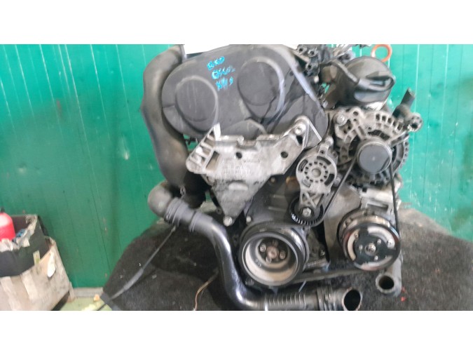 MOTOR CON ACCESORIOS Y CAJA DE CAMBIOS AUDI A3 2008