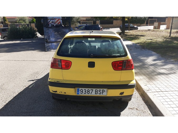 MANDO ELEVALUNAS DELANTERO DERECHO SEAT IBIZA 2002