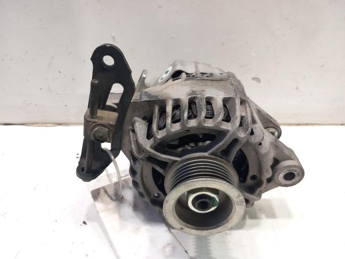 Alternador TOYOTA YARIS 2005