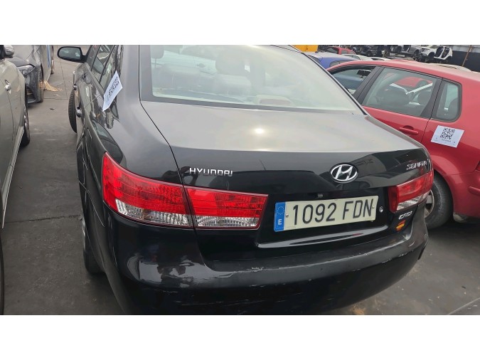 INTERRUPTOR LEVALUNAS TRASERO DERECHO HYUNDAI SONATA 2006