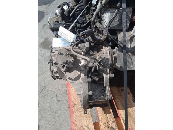 CAJA CAMBIOS OPEL VECTRA 2000