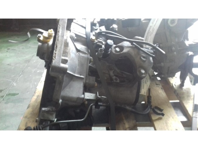 CAJA CAMBIOS CITROEN C3 2005