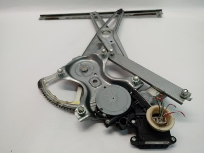 ELEVALUNAS DELANTERO IZQUIERDO TOYOTA YARIS 2006