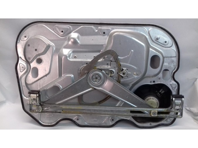 ELEVALUNAS DELANTERO DERECHO FORD FOCUS 2005