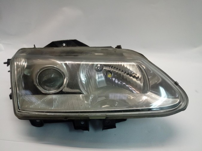 FARO DELANTERO DERECHO RENAULT ESPACE 2000