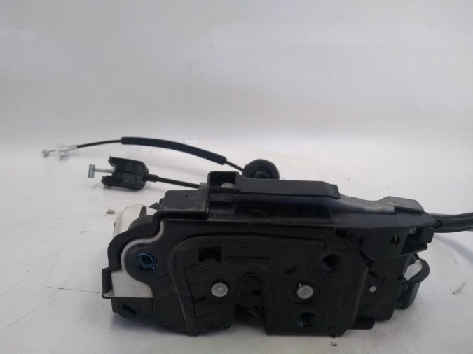 CERRADURA PUERTA DELANTERA DERECHA SEAT LEON 2016