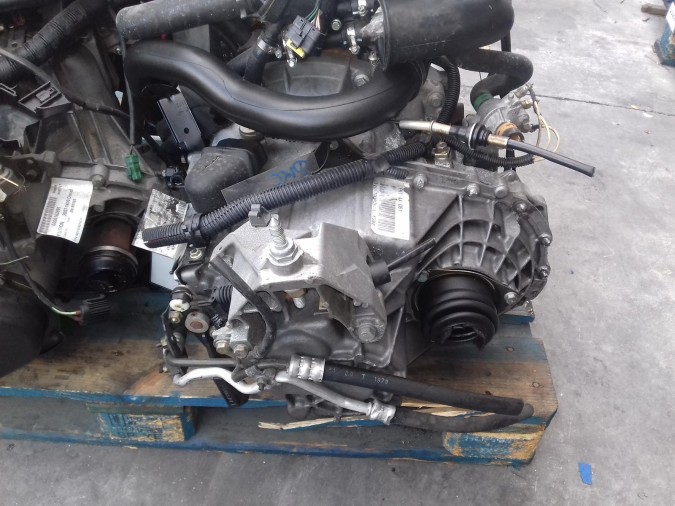CAJA CAMBIOS RENAULT LAGUNA 2000
